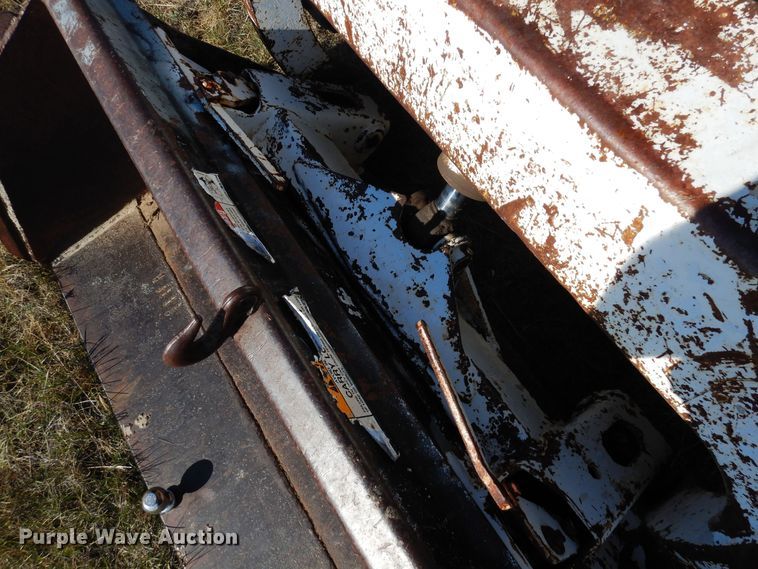 image for item DR1304 1981 Bobcat 743  skid steer loader