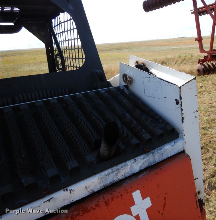 image for item DR1304 1981 Bobcat 743  skid steer loader