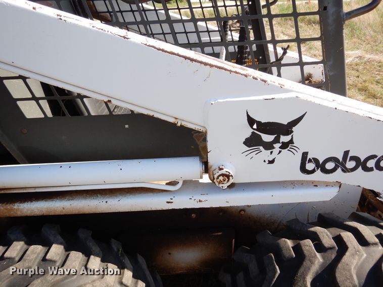 image for item DR1304 1981 Bobcat 743  skid steer loader