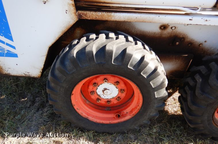 image for item DR1304 1981 Bobcat 743  skid steer loader