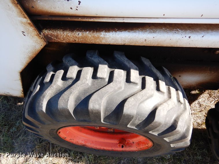 image for item DR1304 1981 Bobcat 743  skid steer loader