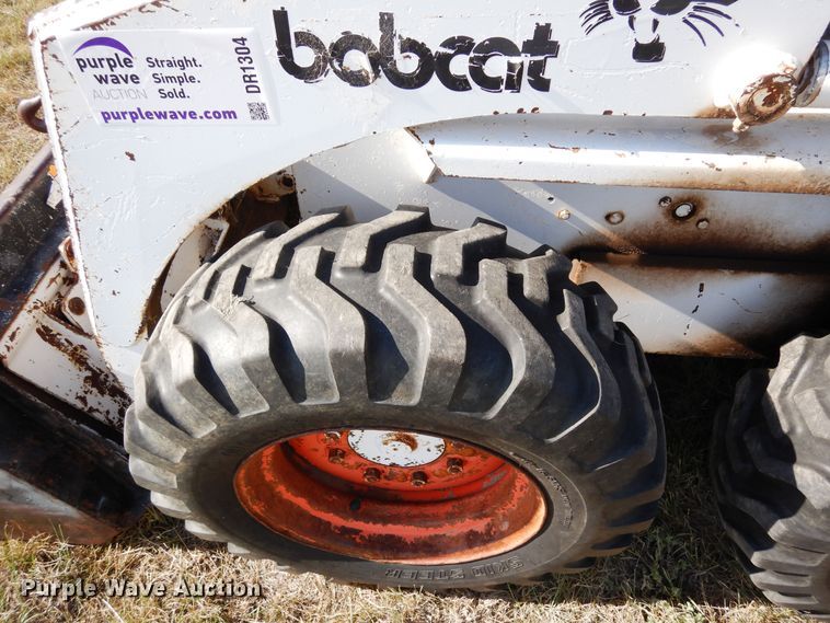 image for item DR1304 1981 Bobcat 743  skid steer loader