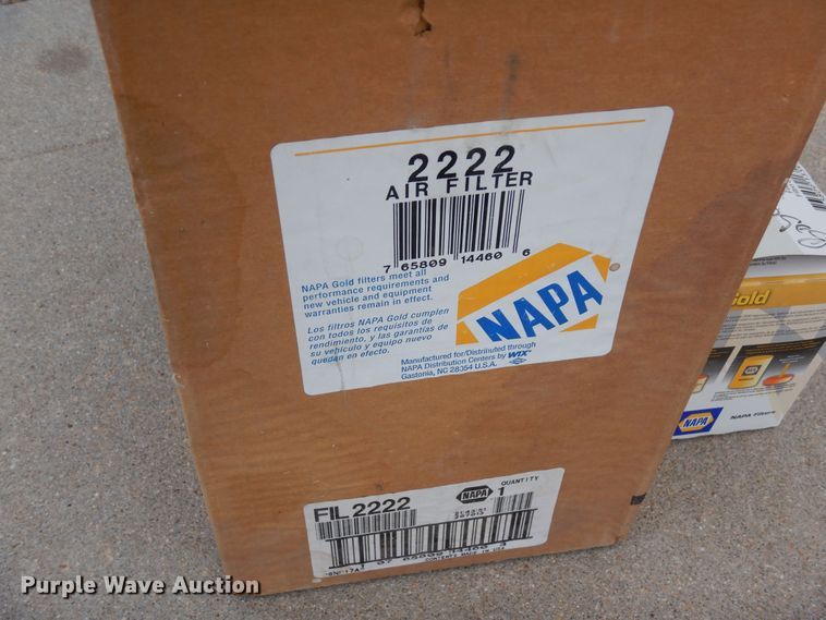 image for item DR1304 1981 Bobcat 743  skid steer loader