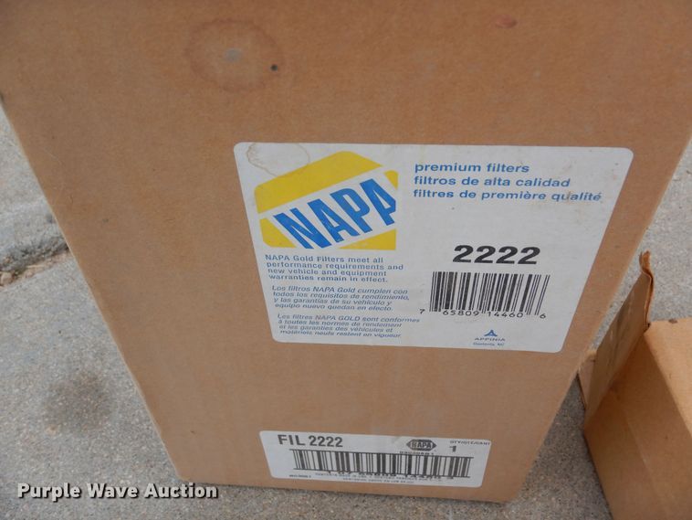 image for item DR1304 1981 Bobcat 743  skid steer loader