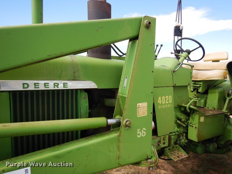 image for item DR1306 1971 John Deere 4020  tractor