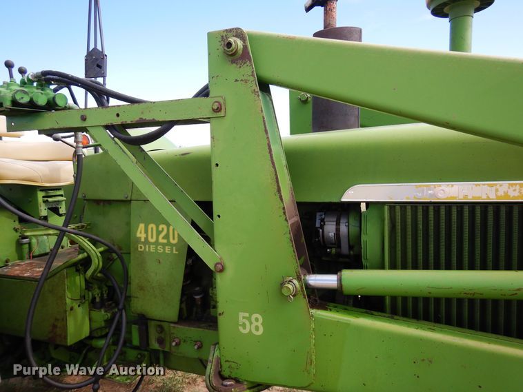 image for item DR1306 1971 John Deere 4020  tractor