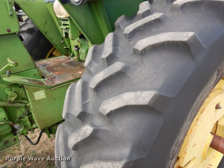 image for item DR1306 1971 John Deere 4020  tractor