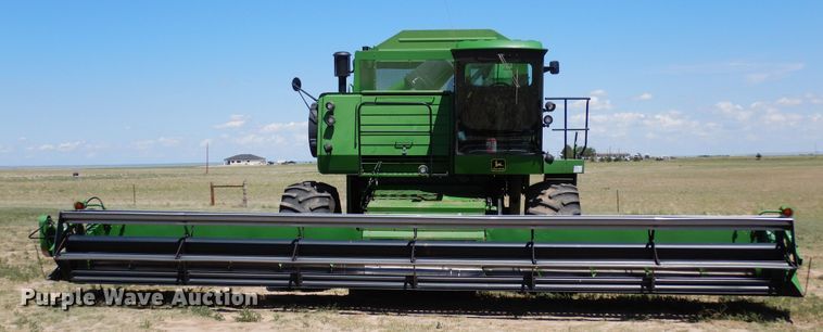 image for item DR1309 1987 John Deere 8820 Titan II  combine