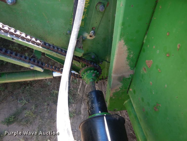 image for item DR1309 1987 John Deere 8820 Titan II  combine