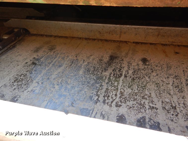 image for item DR1309 1987 John Deere 8820 Titan II  combine