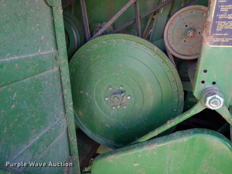 image for item DR1309 1987 John Deere 8820 Titan II  combine