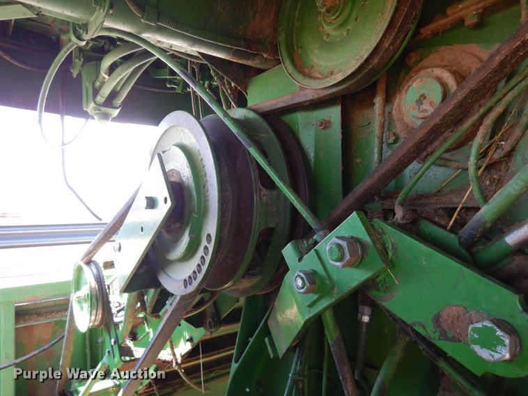image for item DR1309 1987 John Deere 8820 Titan II  combine
