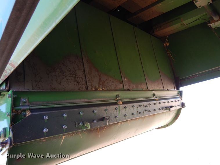 image for item DR1309 1987 John Deere 8820 Titan II  combine