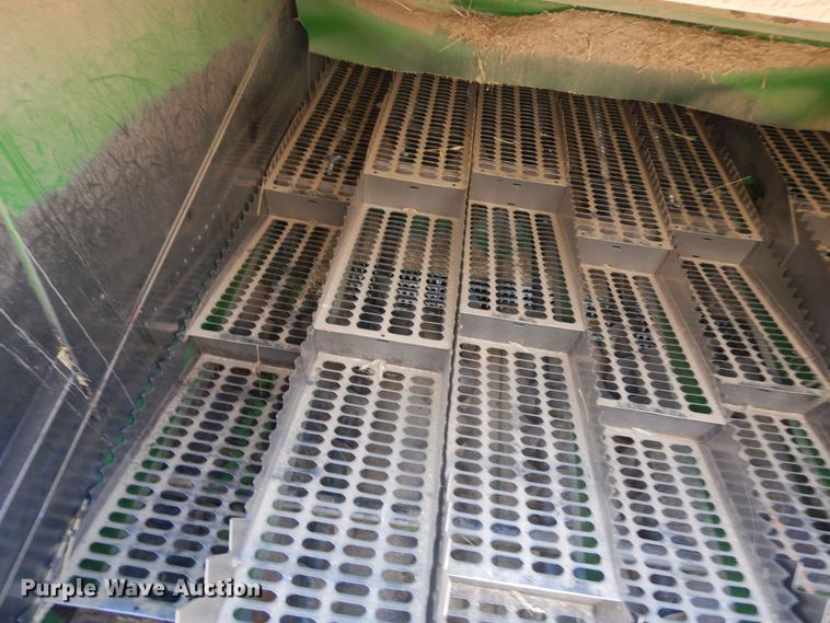 image for item DR1309 1987 John Deere 8820 Titan II  combine