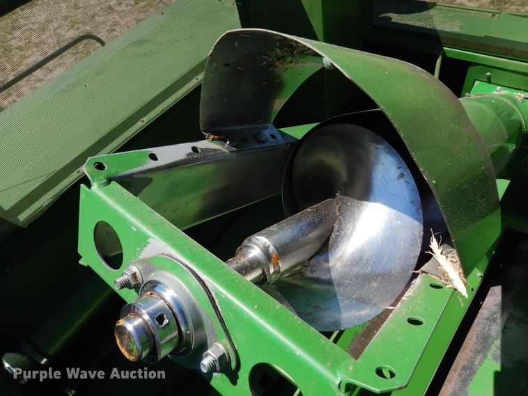 image for item DR1309 1987 John Deere 8820 Titan II  combine