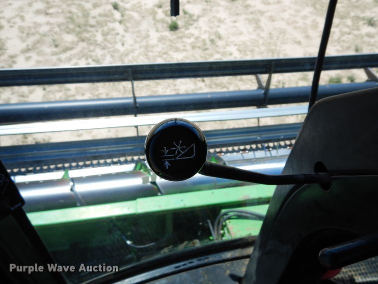 image for item DR1309 1987 John Deere 8820 Titan II  combine