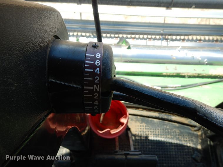 image for item DR1309 1987 John Deere 8820 Titan II  combine