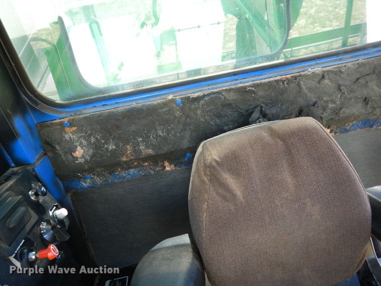 image for item DR1309 1987 John Deere 8820 Titan II  combine