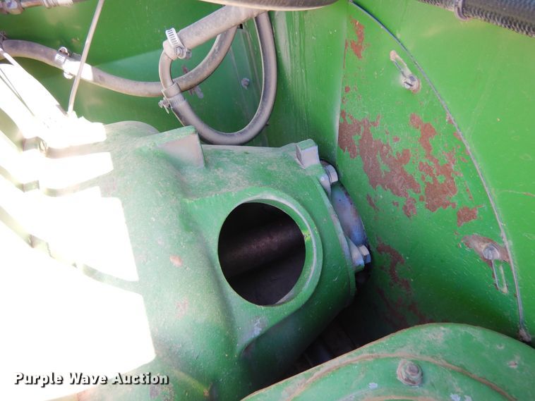 image for item DR1309 1987 John Deere 8820 Titan II  combine