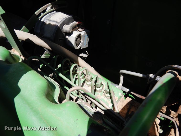 image for item DR1309 1987 John Deere 8820 Titan II  combine