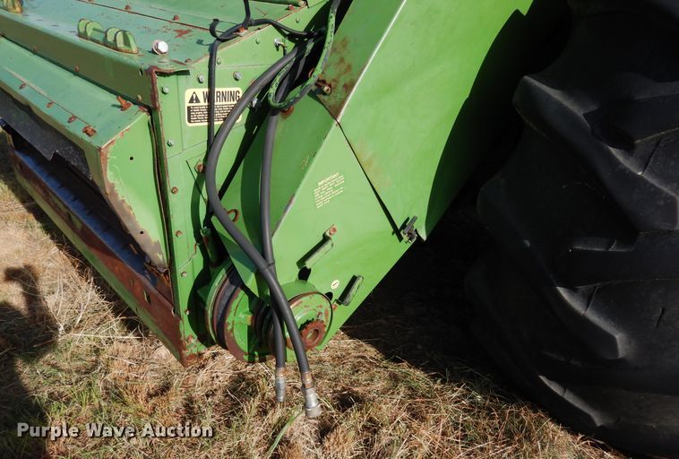 image for item DR1310 1985 John Deere 8820 Titan II  combine