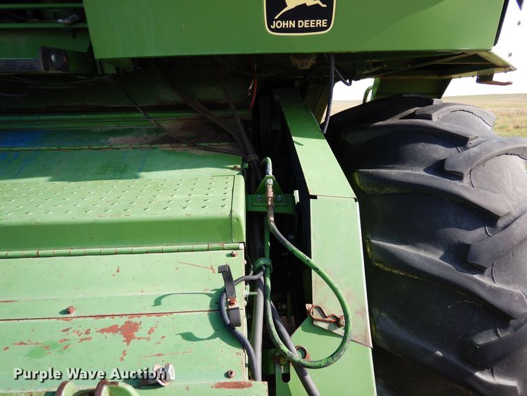 image for item DR1310 1985 John Deere 8820 Titan II  combine