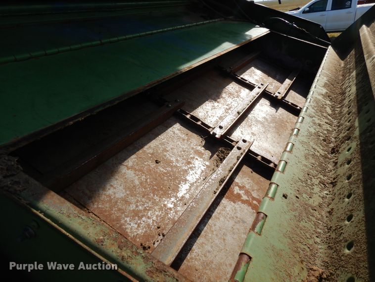 image for item DR1310 1985 John Deere 8820 Titan II  combine