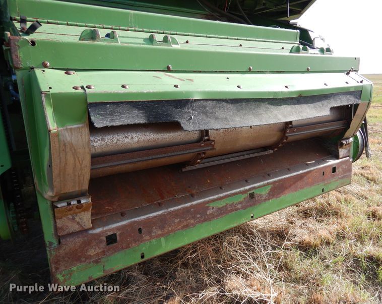 image for item DR1310 1985 John Deere 8820 Titan II  combine