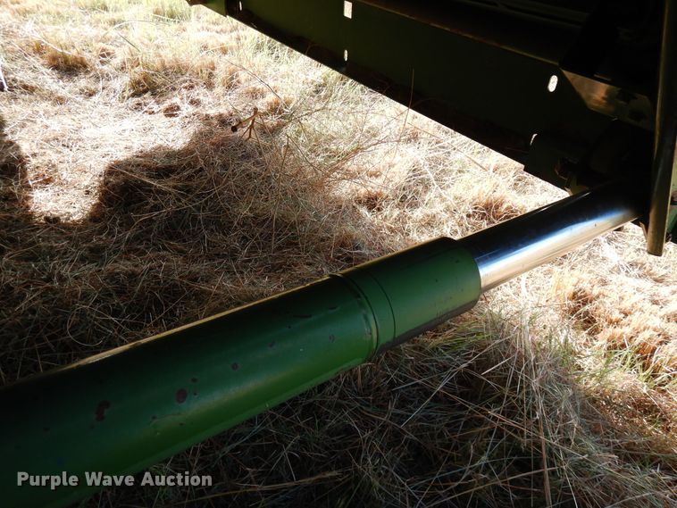 image for item DR1310 1985 John Deere 8820 Titan II  combine