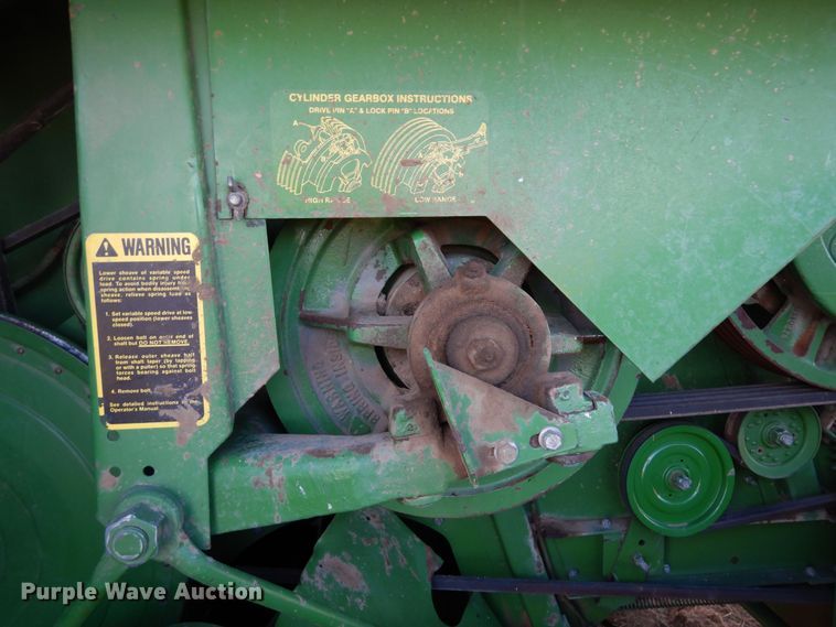 image for item DR1310 1985 John Deere 8820 Titan II  combine