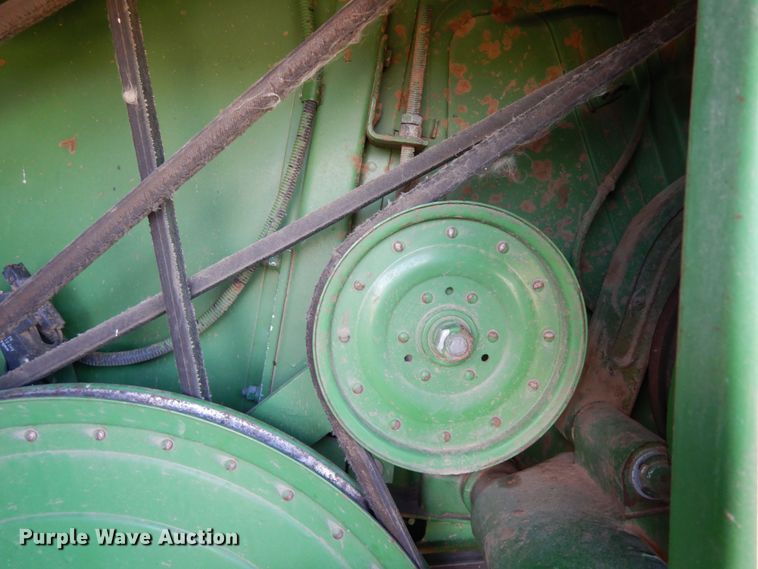 image for item DR1310 1985 John Deere 8820 Titan II  combine