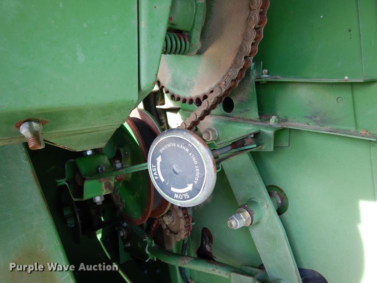 image for item DR1310 1985 John Deere 8820 Titan II  combine