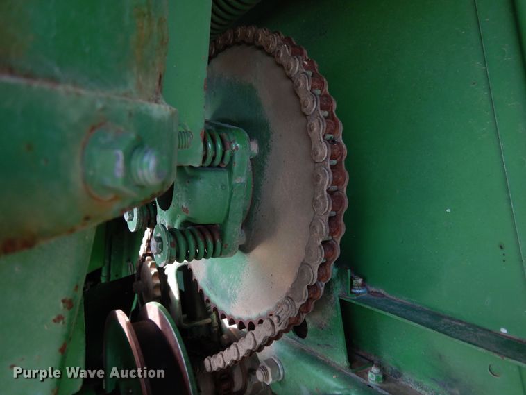 image for item DR1310 1985 John Deere 8820 Titan II  combine