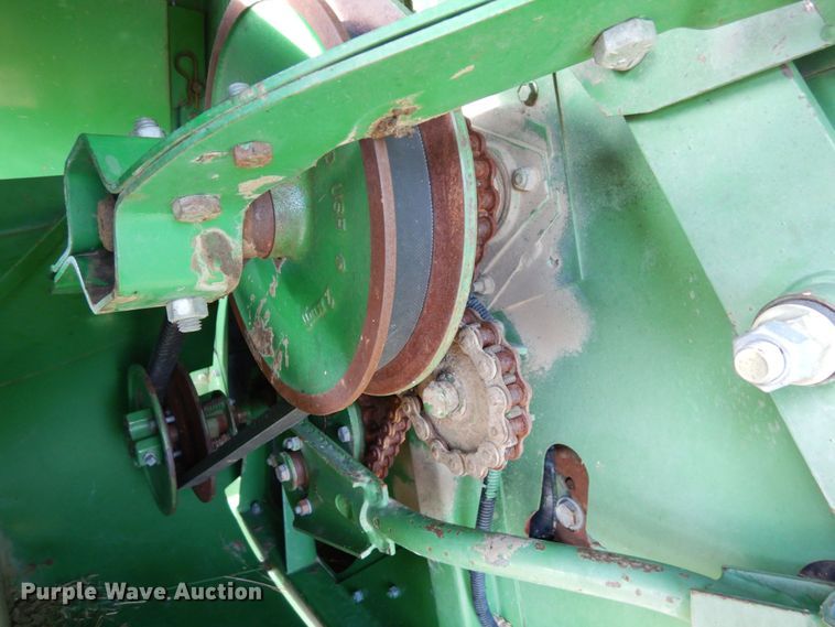 image for item DR1310 1985 John Deere 8820 Titan II  combine