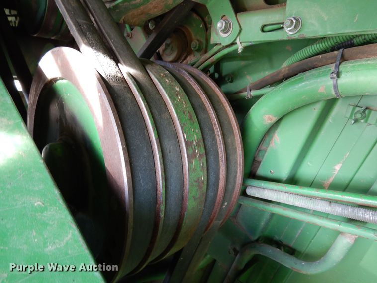 image for item DR1310 1985 John Deere 8820 Titan II  combine