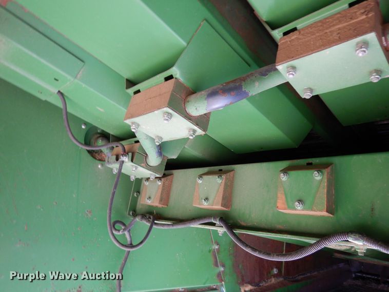 image for item DR1310 1985 John Deere 8820 Titan II  combine