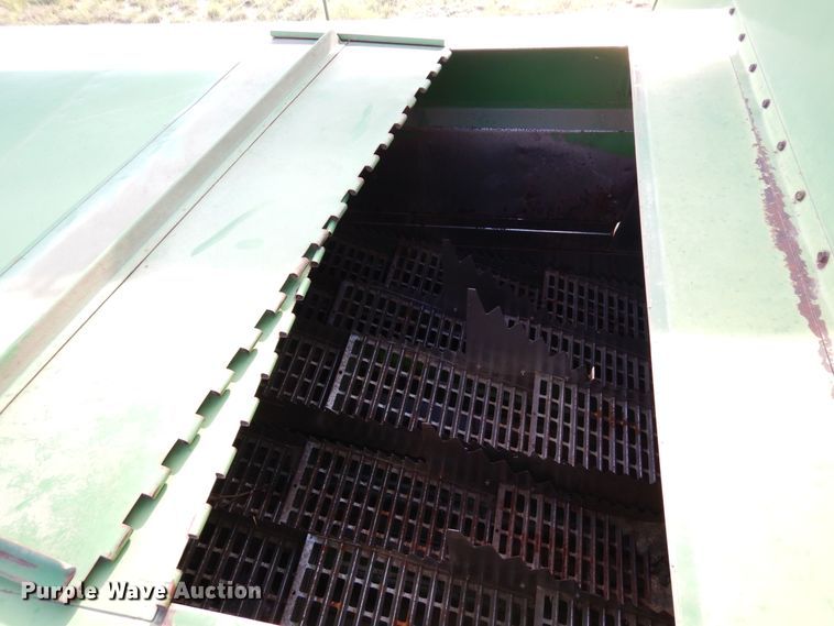 image for item DR1310 1985 John Deere 8820 Titan II  combine