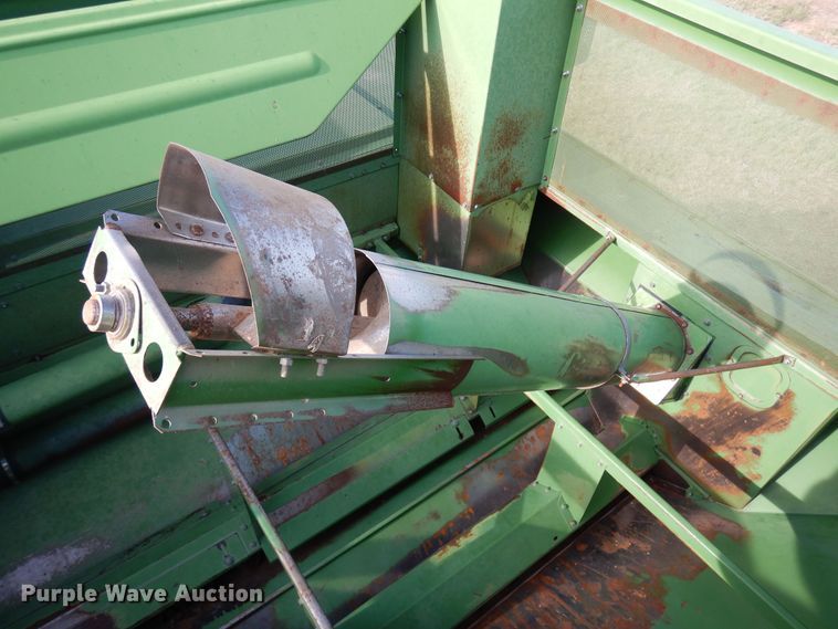 image for item DR1310 1985 John Deere 8820 Titan II  combine