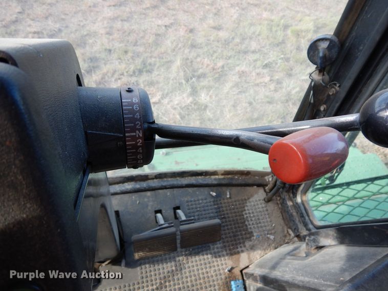 image for item DR1310 1985 John Deere 8820 Titan II  combine