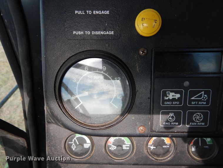 image for item DR1310 1985 John Deere 8820 Titan II  combine