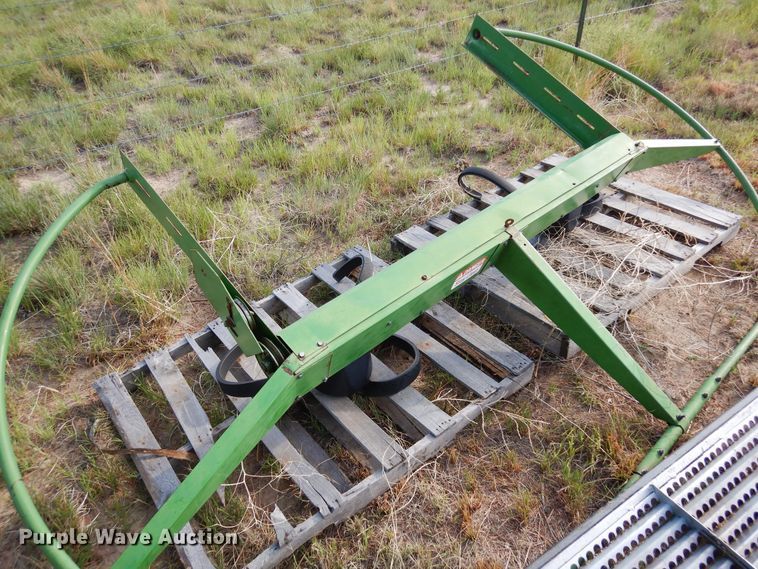 image for item DR1310 1985 John Deere 8820 Titan II  combine