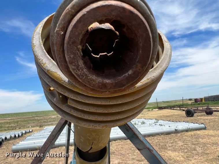 image for item DS8423 Ford 951  rotary mower