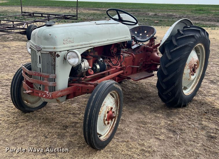 image for item DS8449 Ford 9N  tractor