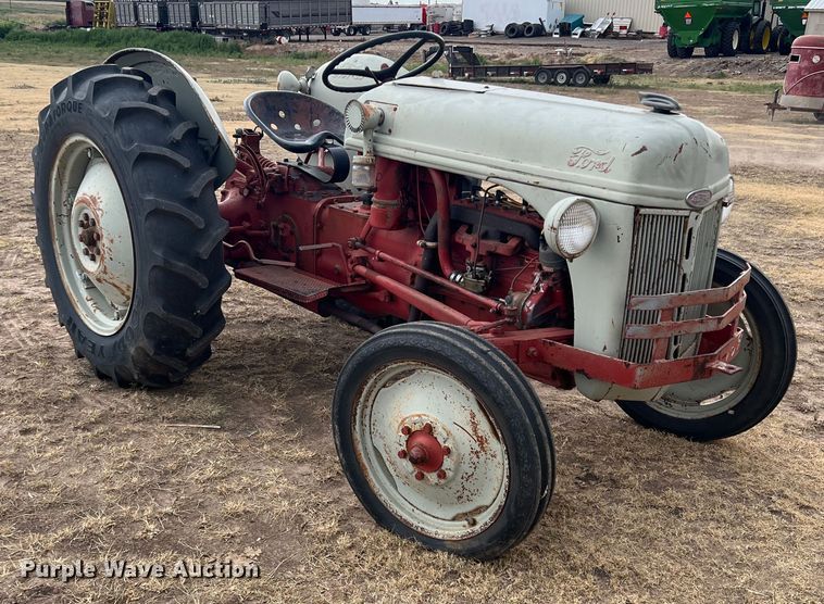 image for item DS8449 Ford 9N  tractor