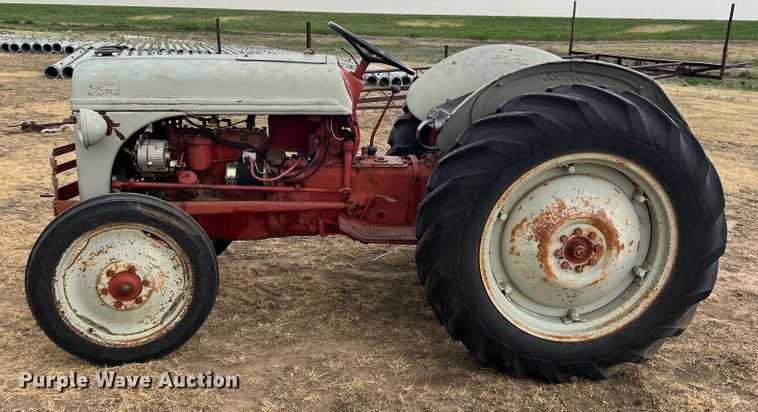 image for item DS8449 Ford 9N  tractor