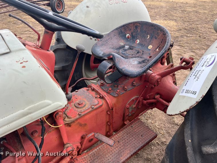 image for item DS8449 Ford 9N  tractor
