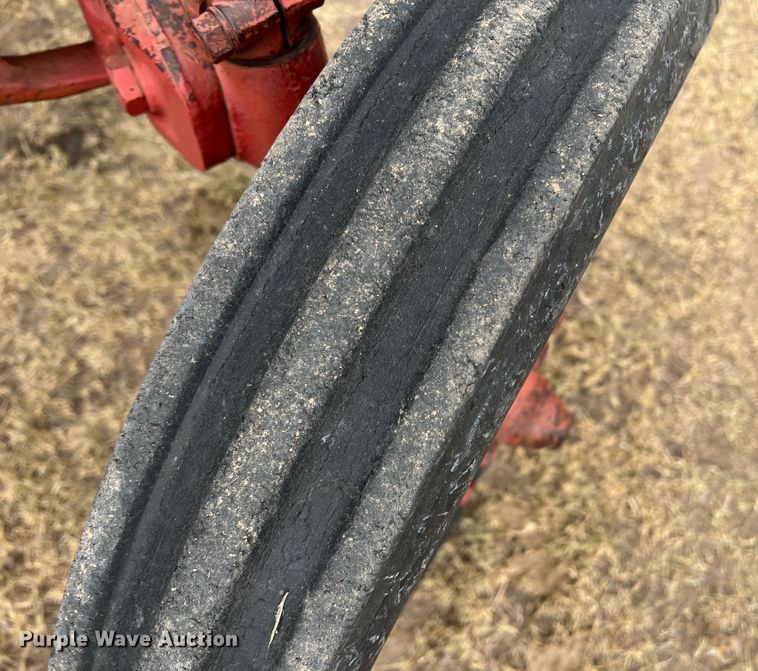 image for item DS8449 Ford 9N  tractor