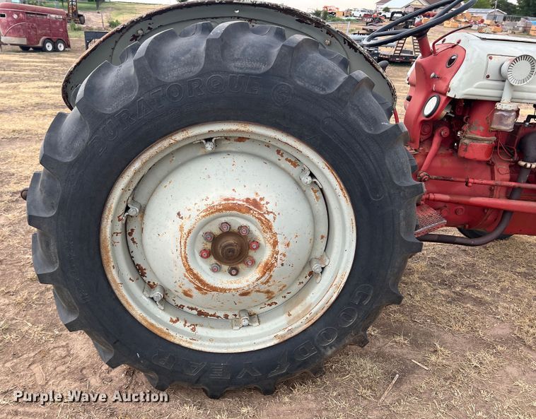 image for item DS8449 Ford 9N  tractor