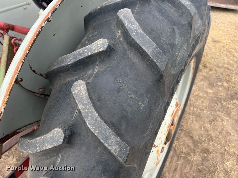 image for item DS8449 Ford 9N  tractor