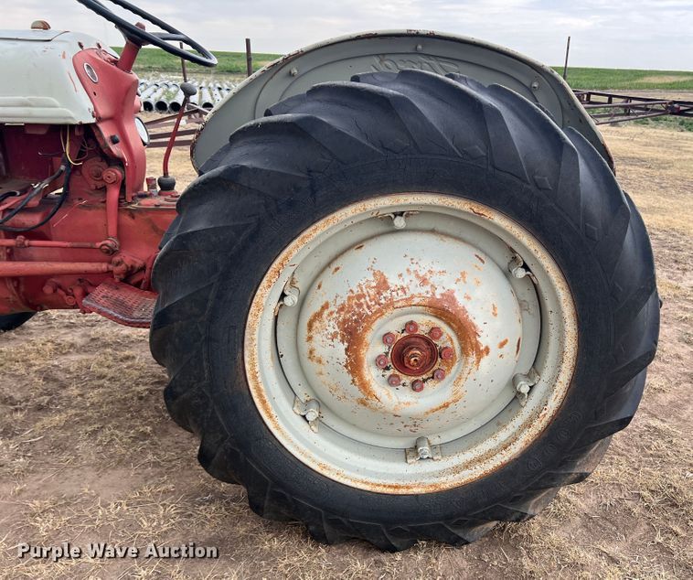 image for item DS8449 Ford 9N  tractor